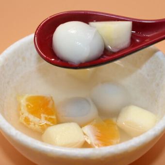 ゴマ団子スープ