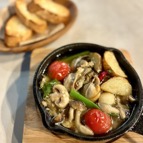 굴과 나무 아이 아히조