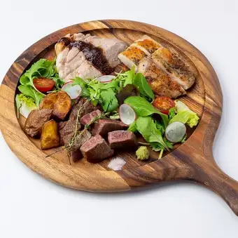Assortment of three kinds of meat