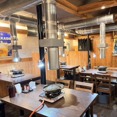 アットホームな雰囲気でジンギスカンを堪能できます。