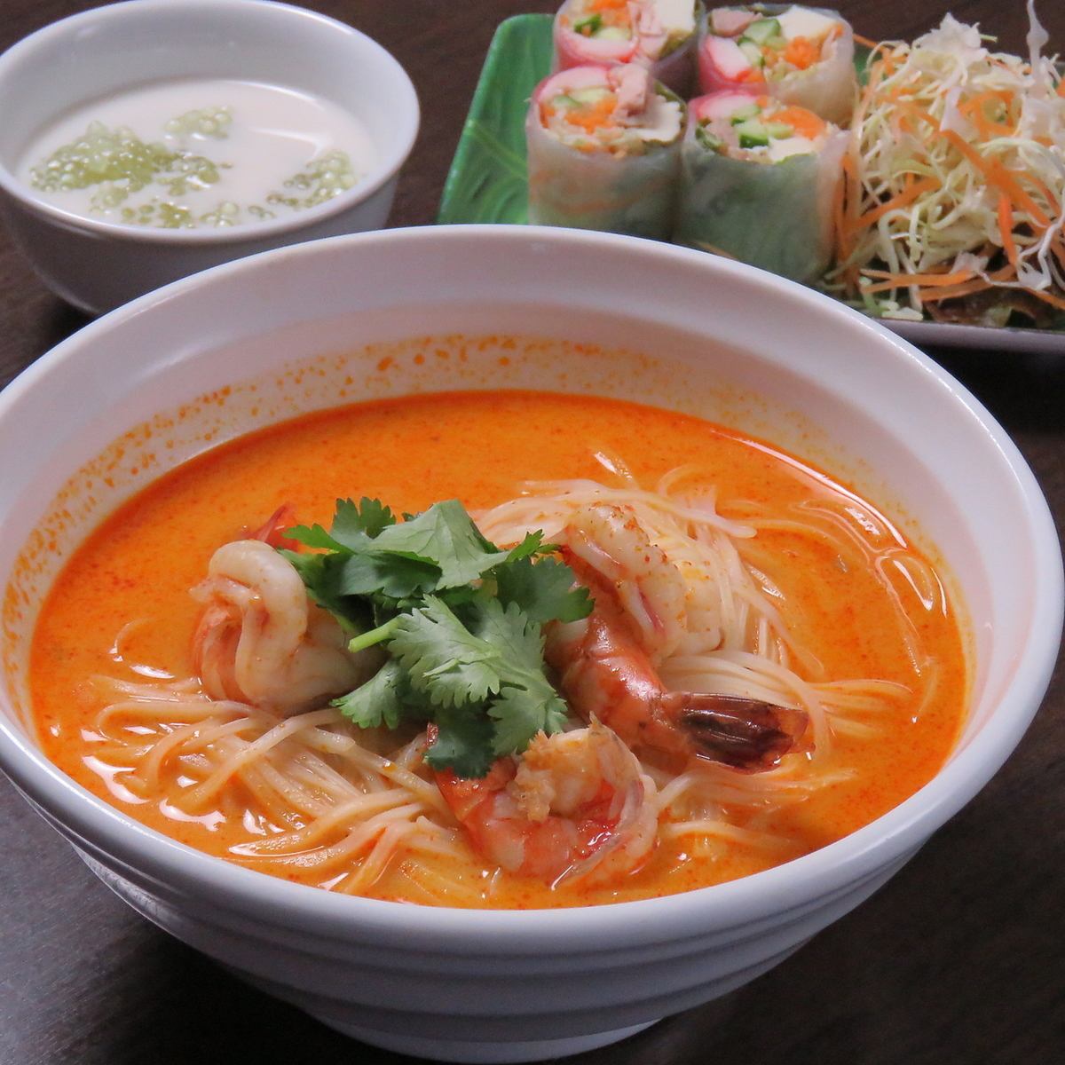 A great lunch is underway ♪ It is a Thai select certified store recognized by the home!