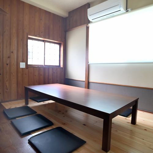 当店では20名～30名での貸切宴会を承っております。ご利用人数、ご要望に関しては、お気軽に当店までご相談下さい。