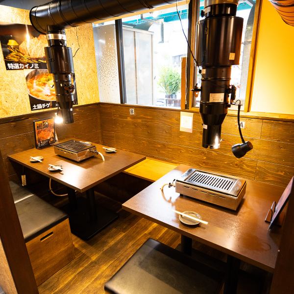 [A place to casually enjoy after work or with family] Our restaurant has a warm atmosphere that is perfect for after a busy day at work or for family get-togethers. We have spacious seats and can flexibly accommodate large groups. The simple yet sophisticated interior creates a space where everyone can relax!