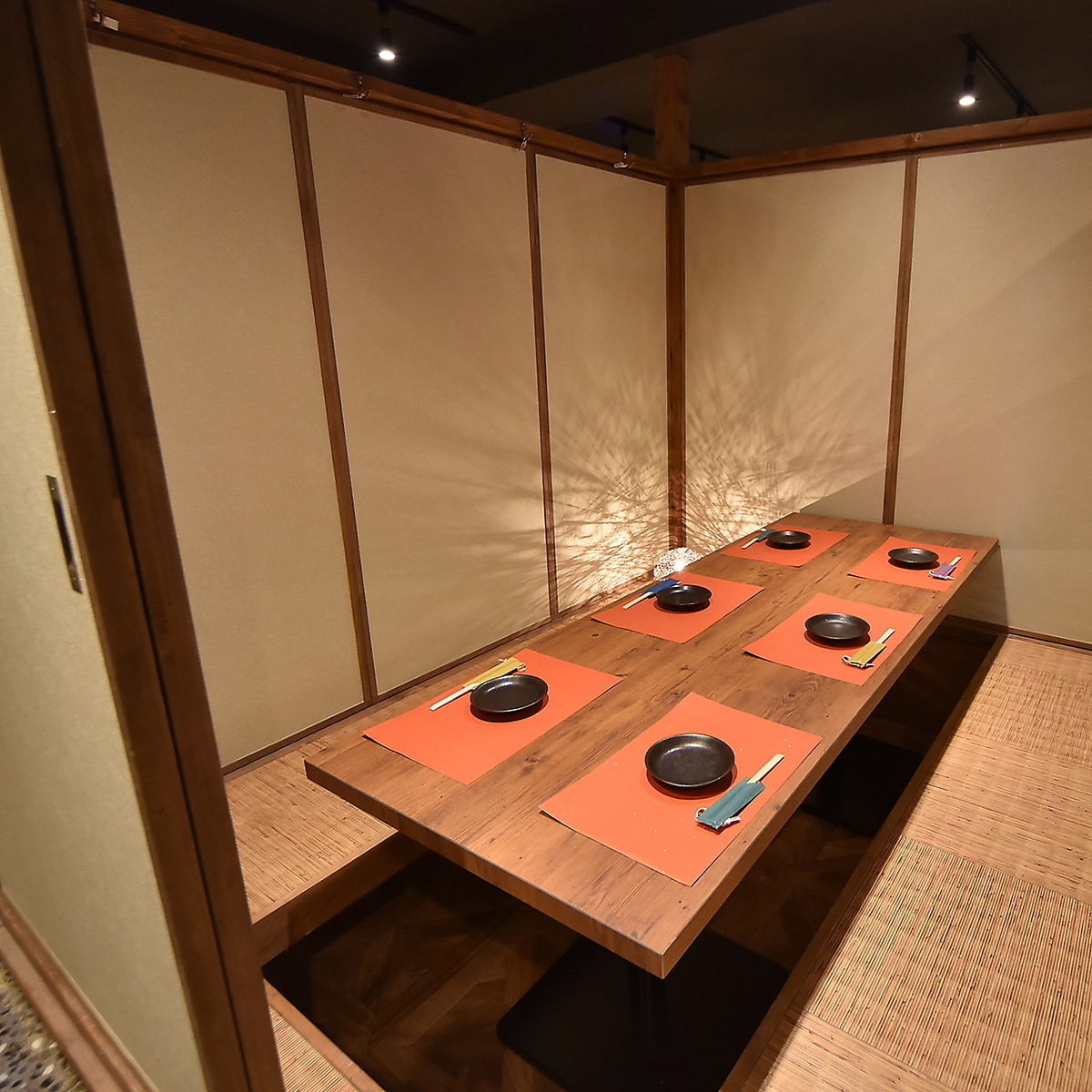 当店こだわりの和空間個室で贅沢なお食事をお楽しみください♪