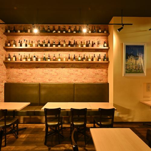 あらゆるシーンに対応できるように座席配置可能となっております。女子会に、会社帰りに、小中規模の宴会にぜひご利用ください♪