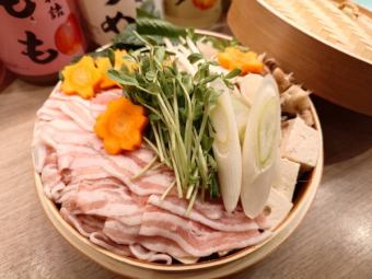 【期間限定】九州産黒豚とたっぷり旬菜の蒸籠蒸しコース(飲み放題付)割引クーポンで4500円(税込)