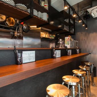 立ち飲み席です