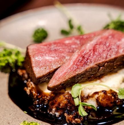 A4 흑털 일본소를 사용한 극상 로스트【프리미엄 코스】