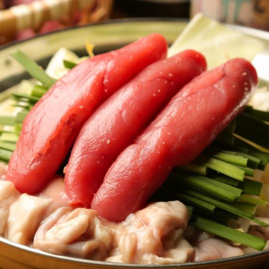 All-you-can-eat offal and chicken! Choose from a variety of luxurious hot pot courses! Mentaiko offal hot pot/chicken & pork sukiyaki, etc. ◇ Swimming squid sashimi/250 types of all-you-can-drink for 2 hours