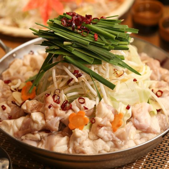 Choose from 8 hotpots including [Motsunabe, Pork Chige Nabe, or Chicken Mizutaki] and Usa fried chicken ◆ 250 types, 2 hours all-you-can-drink included, 4,000 yen ※From January