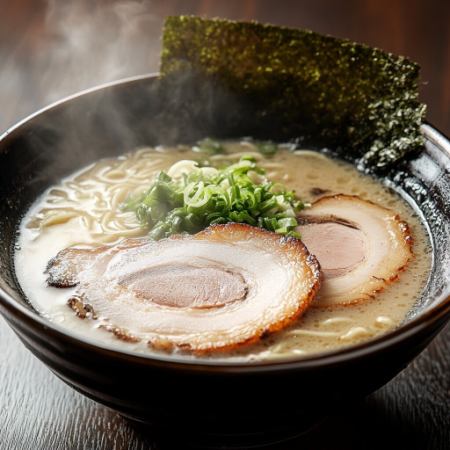 背脂醤油ラーメン