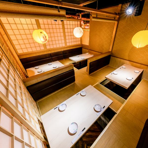 [Completely private rooms with doors are also available for groups!!] We have prepared completely private rooms surrounded by walls and doors on all sides♪We can accommodate groups from 10 to 80 people!!For groups We can flexibly change the content of the banquet course and price, so please feel free to contact us even if you just want to consult us♪ We also have private parties♪