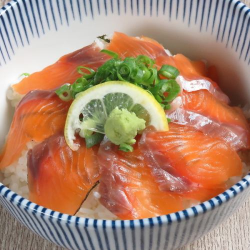 [Very popular] salmon bowl!!