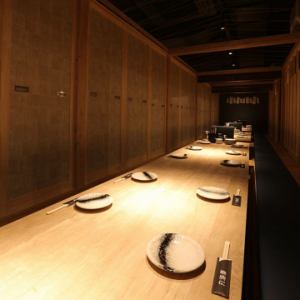 A horigotatsu private room that can accommodate up to 30 people.Recommended for launches and company parties.Please use our restaurant when you have a party♪