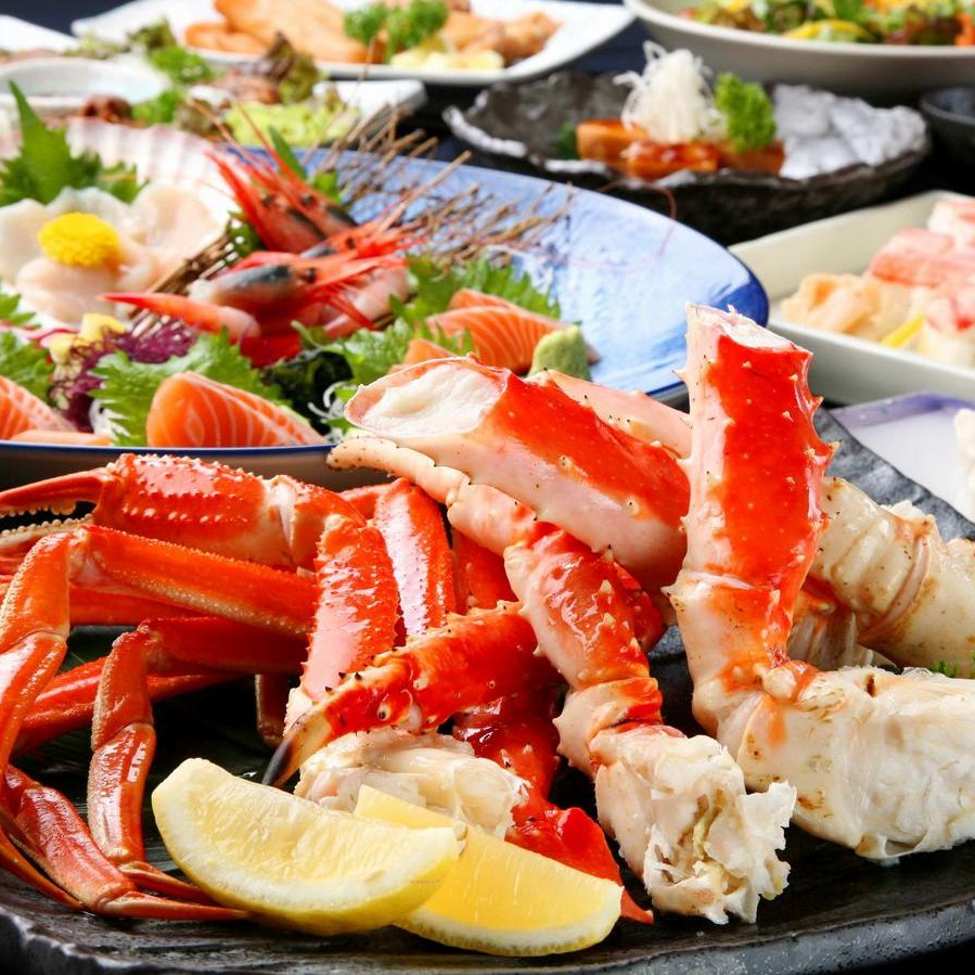 [Tatemachi] The 120-minute all-you-can-drink course with king crab and snow crab platter is perfect for various banquets.