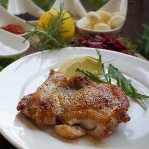 ピリ辛グリルチキン