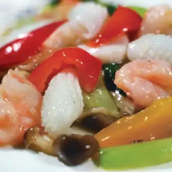 海の幸と季節野菜の炒め