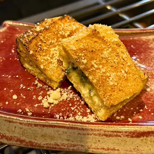 Charcoal-grilled Senshu fried tofu and cheese