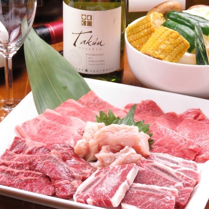 Hearty Yakiniku lunches are available from 1,200 yen (tax included) ◎