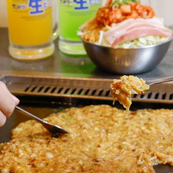 当店秘伝の出汁が決め手！25種以上『食べ放題』一度食べたらやみつきに...月島もんじゃ焼き