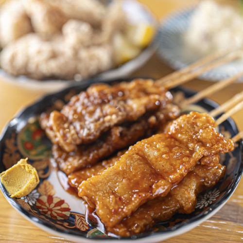 味噌トン串(黒タレ、赤タレ)2本から注文可