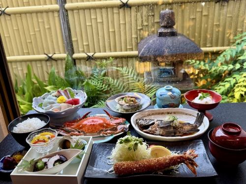 旬彩とまるはの業が魅せる会席