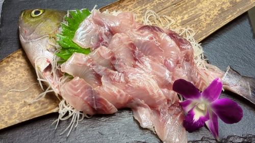 目でも楽しめるお料理！