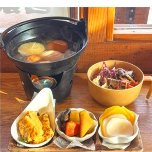 일본식 집 × 크리에이터 콜라보레이션! 밤 마시기 오뎅 세트 (2 시간 음료 무제한 포함) 2,980 엔!