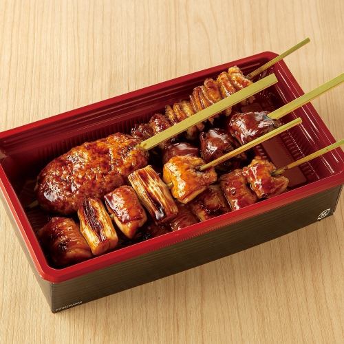 大山どり　串焼き盛り合わせ　5本（たれor塩）