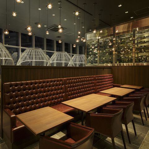 ご友人や恋人とゆったりお食事を楽しんで頂けます。