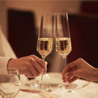 乾杯スパークリングワイン付きクリスマスディナー2025