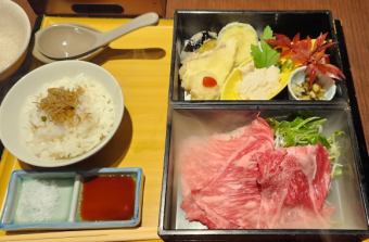 【ランチ】生湯葉、和牛しゃぶしゃぶ、天麩羅の玉手箱御膳 2,420円