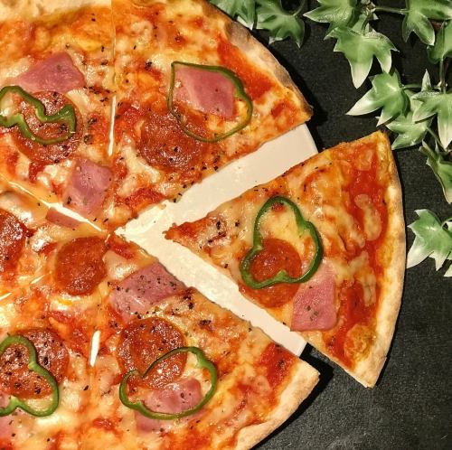 ♪ your favorite thing from 30 kinds of large pizza with a diameter of 30 cm