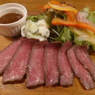 鹿児島県平松牧場の黒毛和牛ローストビーフ