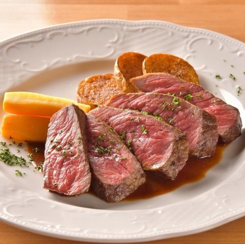 Domestic beef steak ~ Truffle scented red wine sauce ~