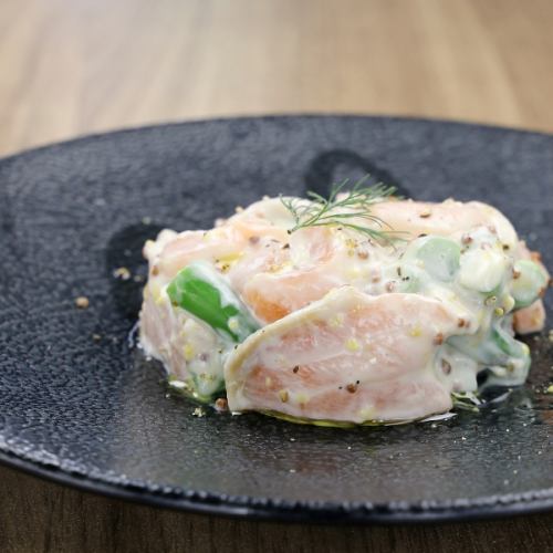 サーモンとインゲンのタルタル