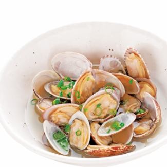 Sake-steamed clams/seared mackerel