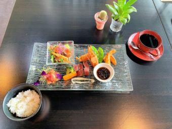 套餐以外【午餐盘、单人菜单等】1,800日元（含税）~
