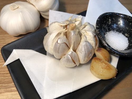 Whole garlic