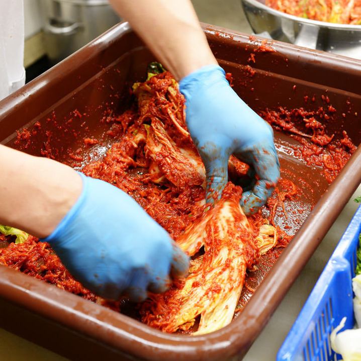We offer homemade kimchi! You can add just the right amount of spiciness ♪