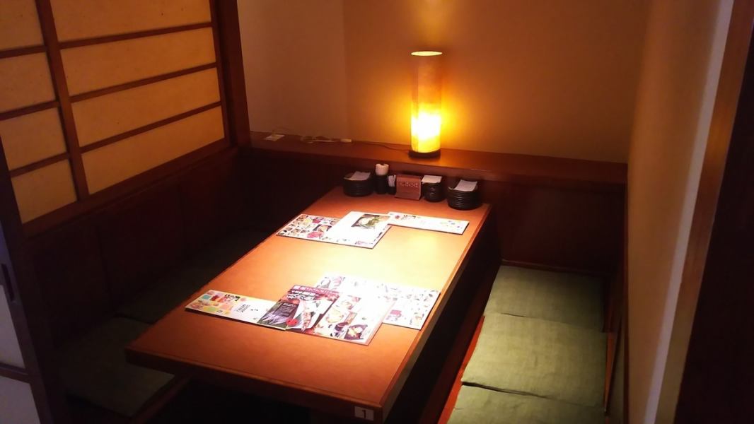 お客様には安心してご来店いただけますよう、安全には配慮し運営いたします。密を避けるため、客席は感覚を空けてご利用いただきます。スタッフはマスクを着用にて接客させていただきます。換気は常時行い可能な範囲において、定期的に除菌清掃いたします。ご入店時には手指消毒のご協力をお願い致します。