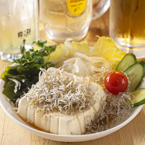 豆腐サラダ