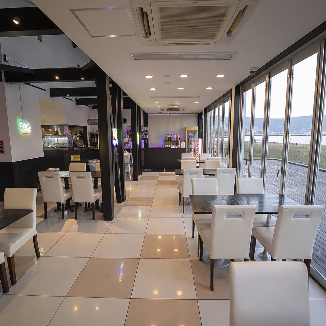 30名様以上で貸切!琵琶湖畔で楽しむバーベキュー!