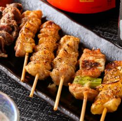 炭火香るおまかせ串焼き厳選5本盛り 
