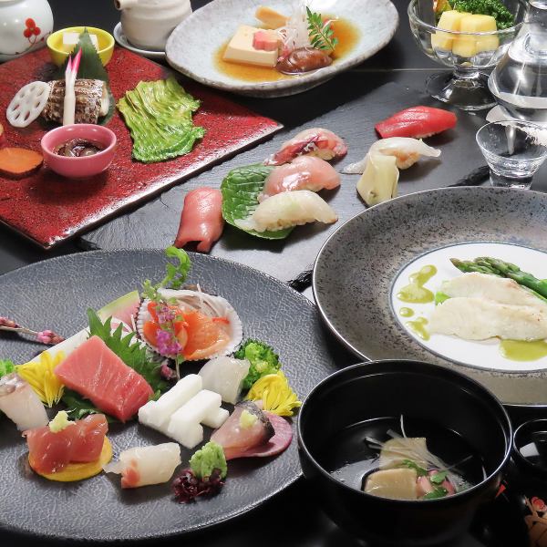 Private sushi course for one group per day, priced from 8,000 to 15,000 yen