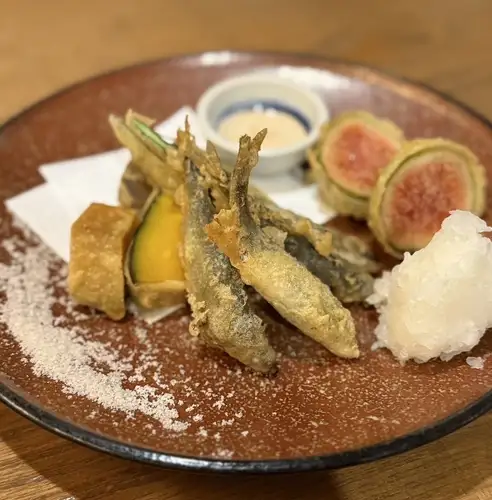 Tempura of young sweetfish with roe