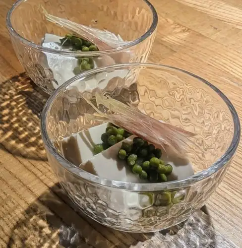 Pickled Japanese pepper berries