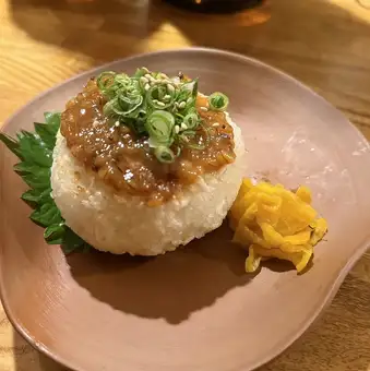 烤饭团配菱尾味噌
