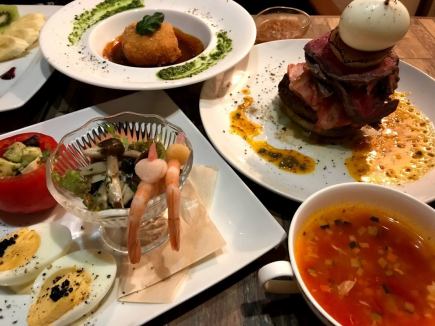 【豪華肉盛りタワー×3時間飲み放題】海鮮ご飯など全5品