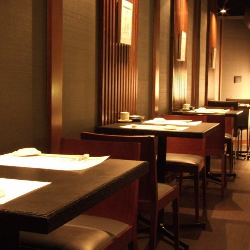 The table seats are perfect for after-work meals, casual dates, or banquets.(Date/Entertainment/Anniversary/Birthday/Sake/Japanese food/Creative cuisine/Meat/Shabu-shabu)